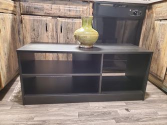 TV stand (Size 41"X 18"