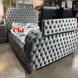 Modern luxury Queen/king bed frame w/ fireplace footboard with TV Lift
