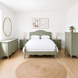 French Provincial Vintage Queen Bedroom Set