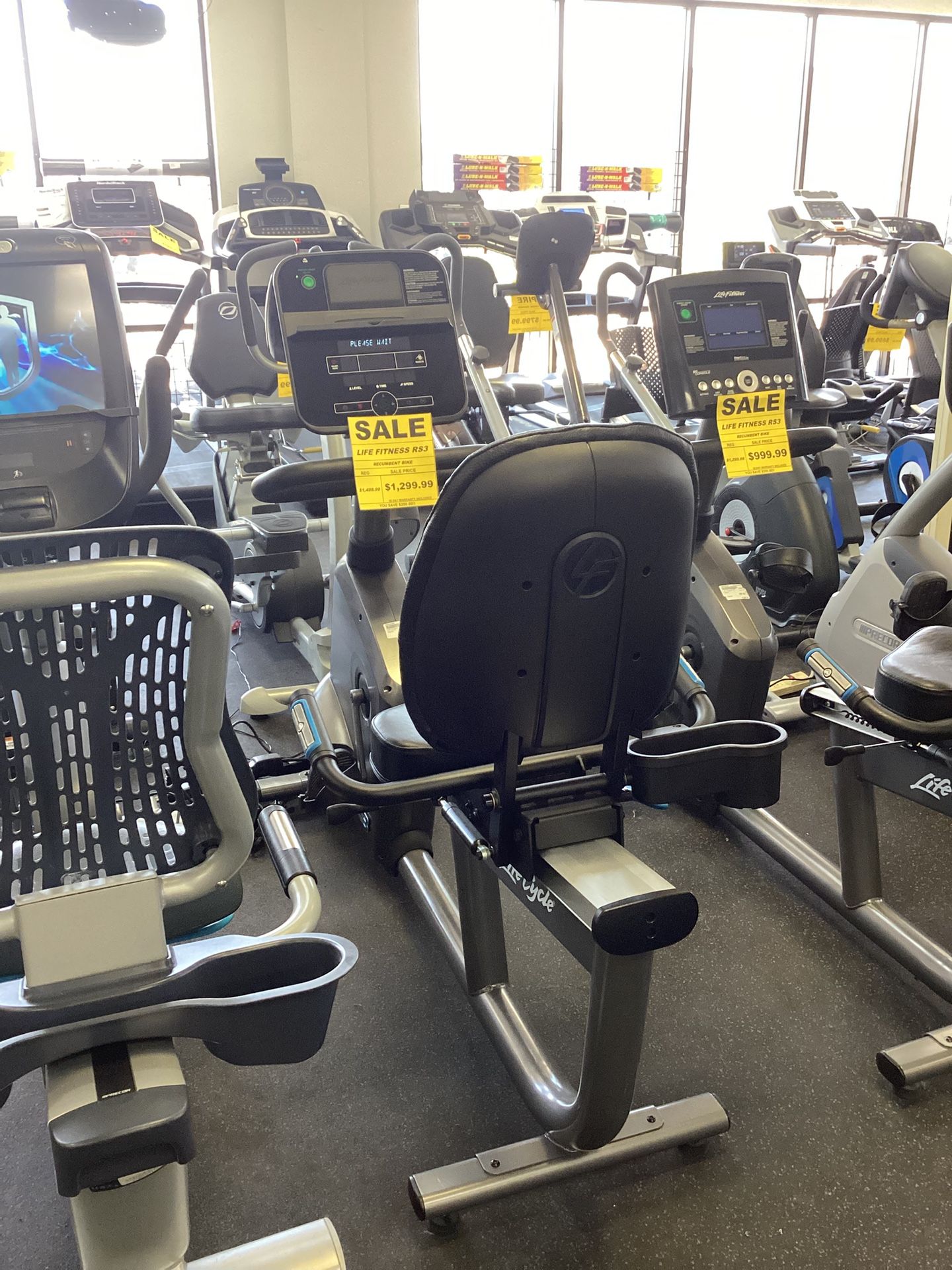 Recumbent Bike Life Fitness RS3 With Warranty