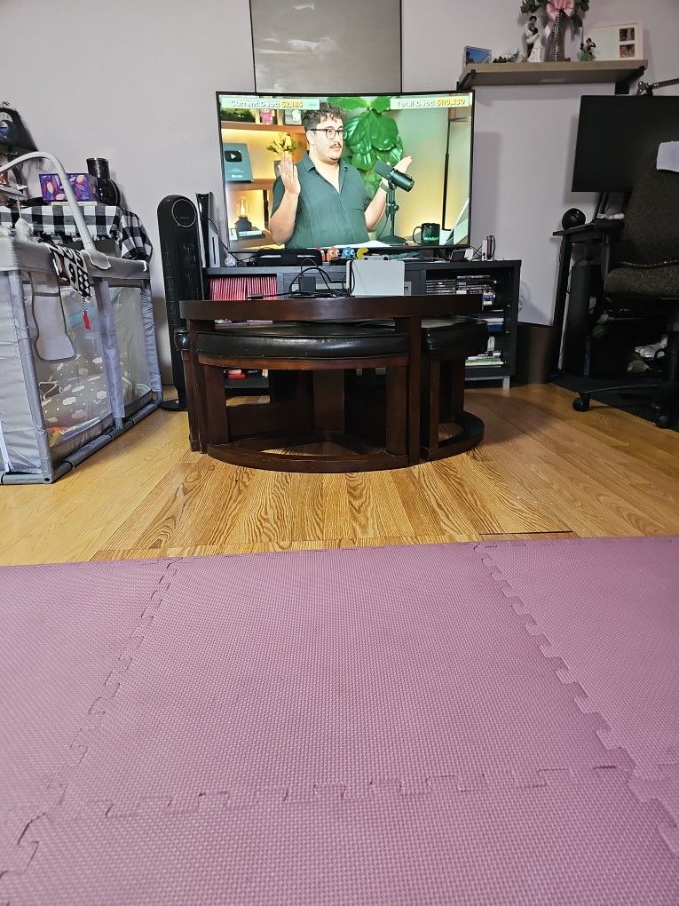 Coffee Table With 4 Stools 