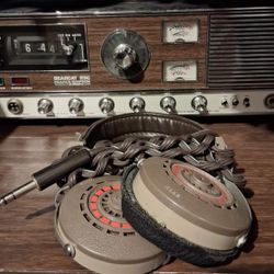 Cb & Radio With Micro Phones  & Head Phone