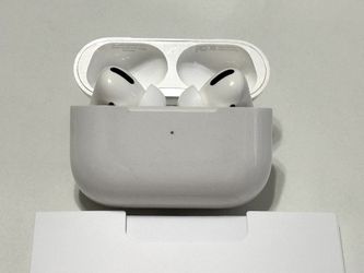 Air Pods Pro - With Box