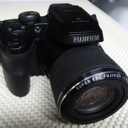 Fujifilm S9150 16MP Camera