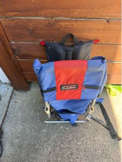 Free Tough Traveler Kid Carries