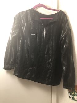 New w/tag size XS DKNY blouse retail $79 now $25