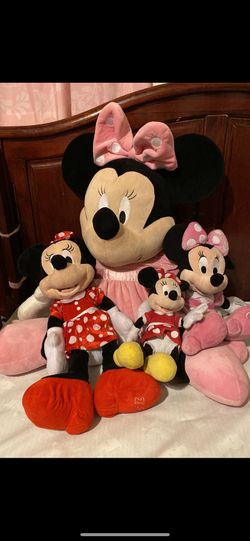 Stuffed Minnie Mouse lot