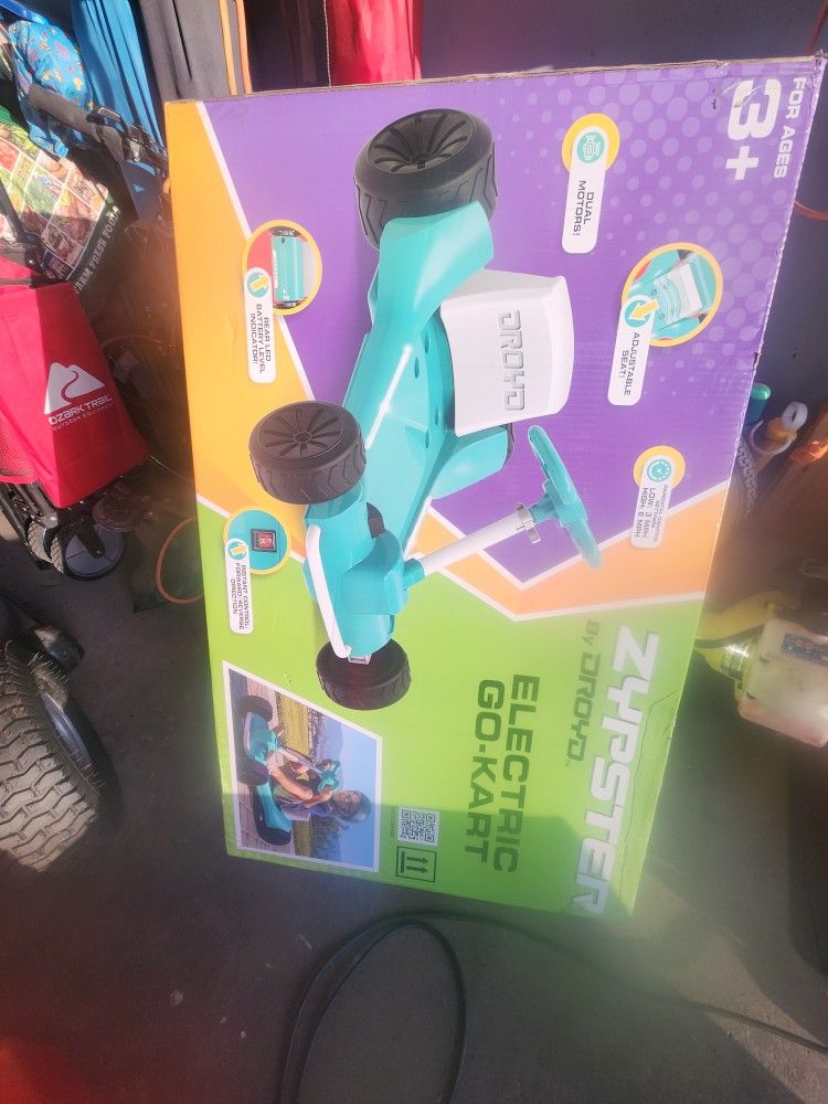 Droyd Go Kart (NEW AND UNOPENED)