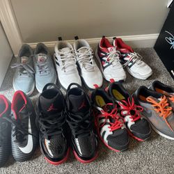  Basketball/ Tennis Sneakers Size 4y, 5y, 6y :-)