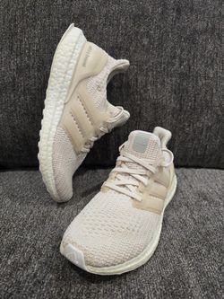 Adidas Shoes Size 6 Y Medio De Mujer 