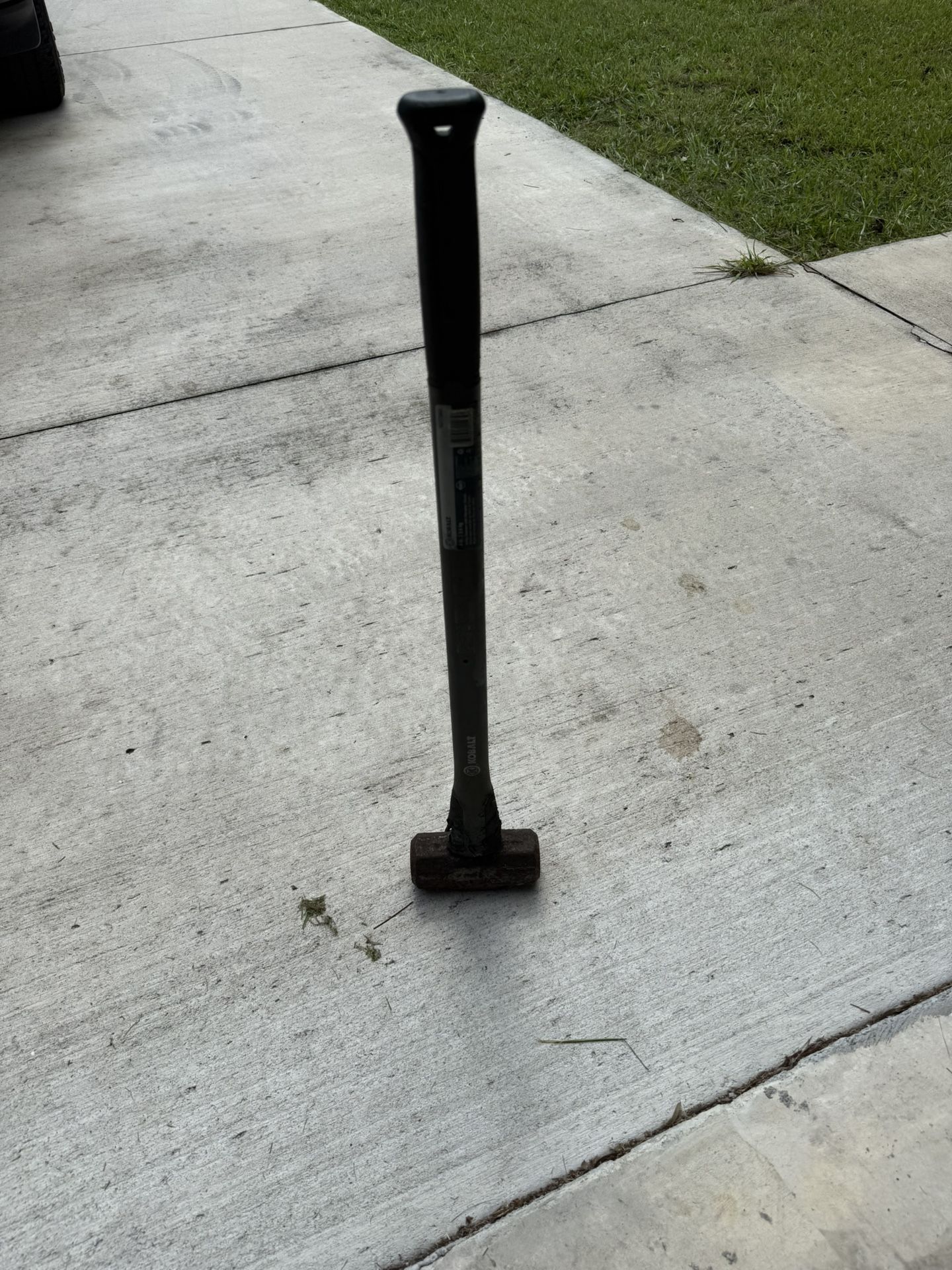 8 Lb Sledge Hammer