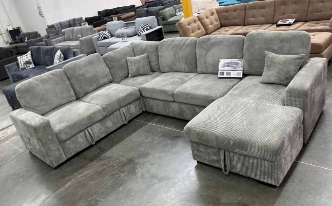 New Sleeper Sectional Couch with USB Port and Sofa Storage! Includes Free Delivery 🚚!