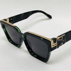 Sunglasses 