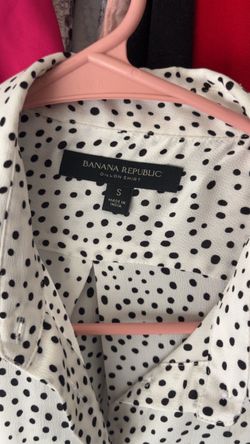 BANANA REPUBLIC
