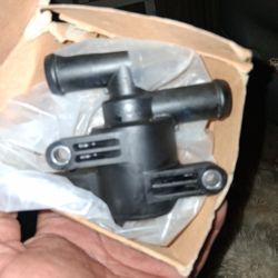 Part Number: 5Q0906457K
Supersession(s): 5Q0-906-457-K; 5Q0906457A; 5Q0906457B