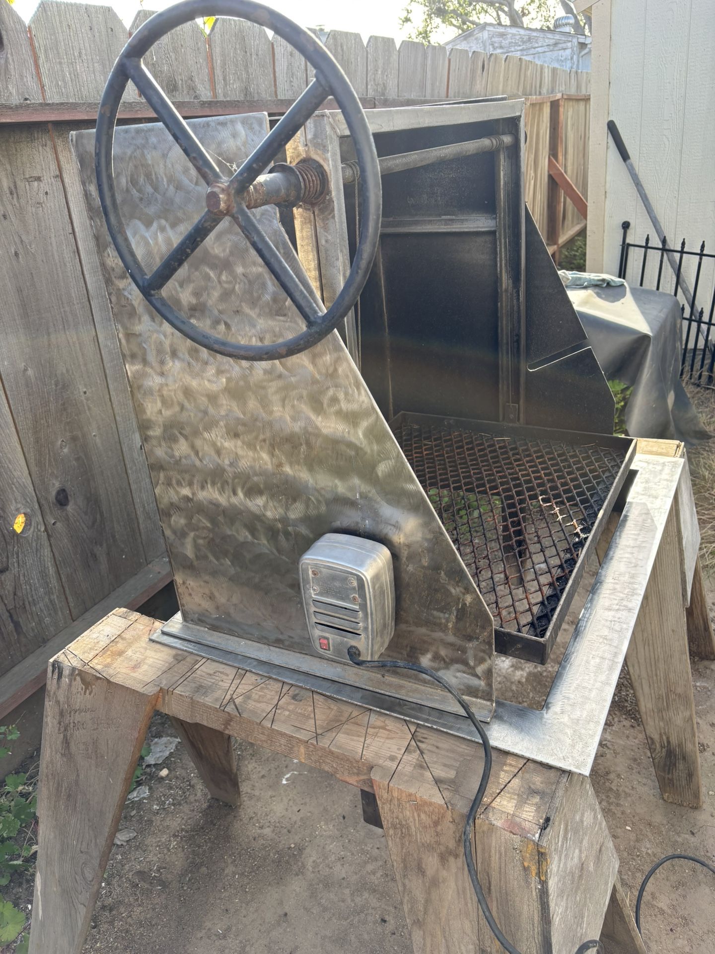 Custom Made Stainless Steel Bbq Pit