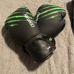 Century Youth Brave Training Boxing Gloves Black Green - NEW