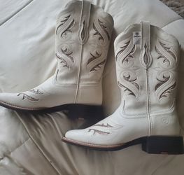 Gorgeous new arias ladies cowboy boots