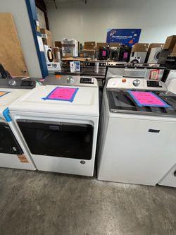 Maytag Washer and Dryer Set