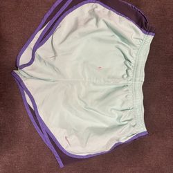 Nike Women's Dri-FIT Tempo Mid-Rise