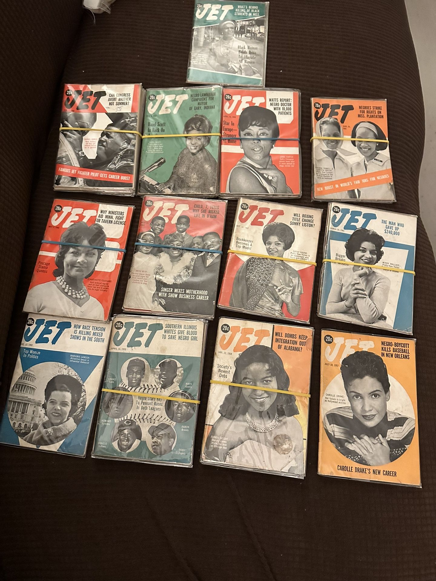 Jet Magazines 4” by 6” Size