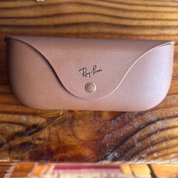 Meta Ray-Ban Glasses