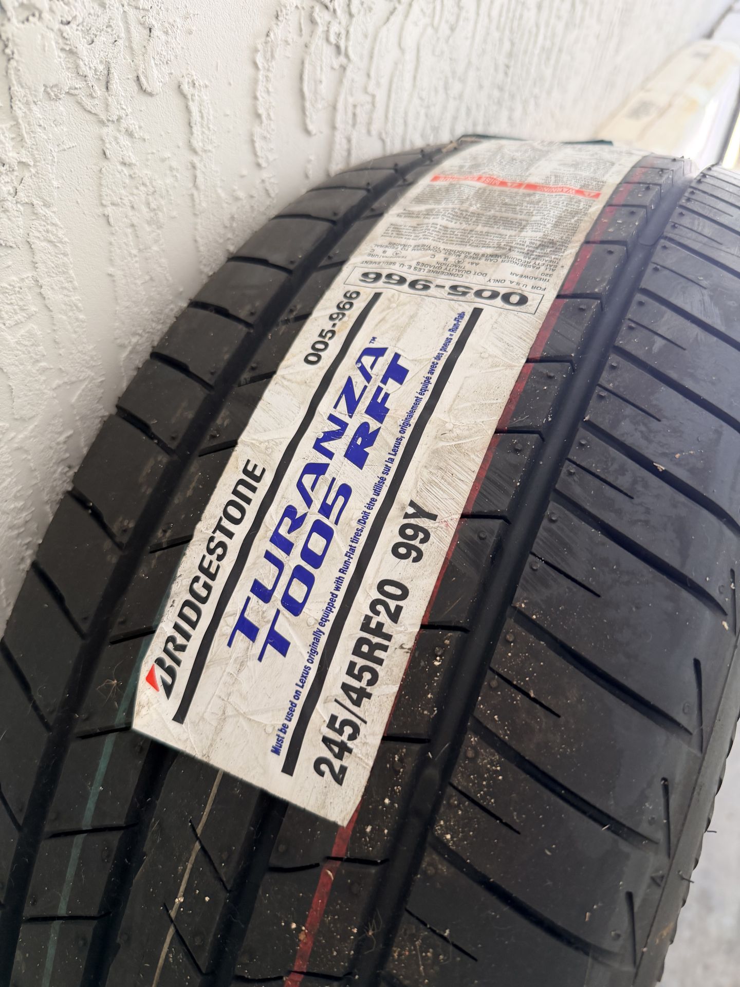 2 New Bridgestone Turanza rft T005 245/45/20 High Performance Tires
