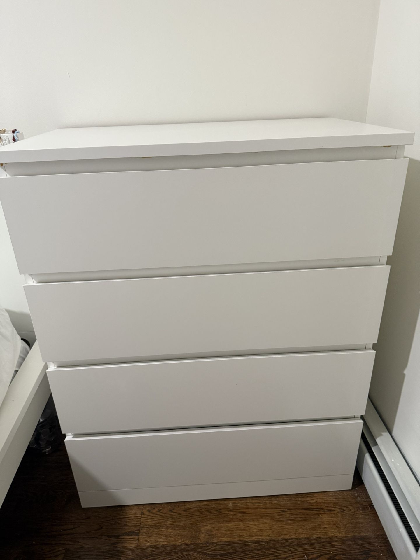 4 Drawer Dresser