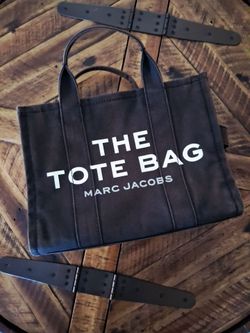 Marc Jacobs The Tote Bag