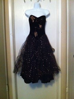 Adult size xS girls 14-16 costume dress
