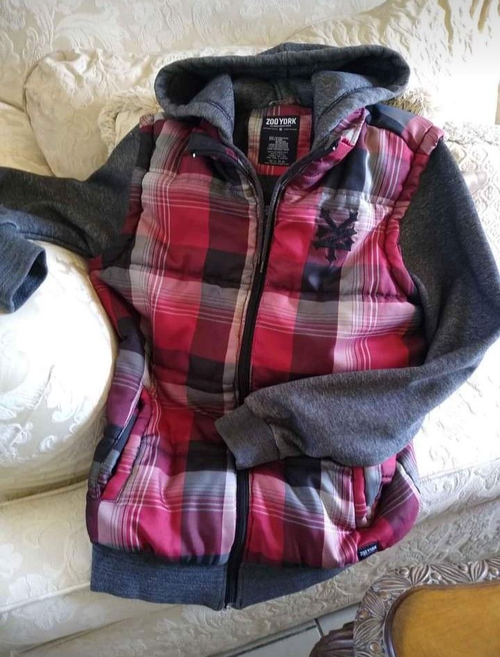 Plaid Hoodie Vest Jacket 🧥 LIKE NEW 👌