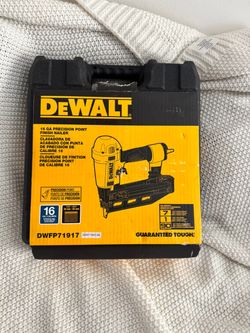 DEWALT 16-Gauge Precision Point Finish Nailer