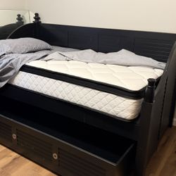 Super Size Twin Daybed