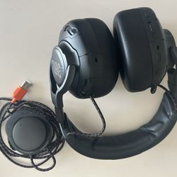 JBL quantum One Gaming Headset