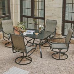 New 5PC Swivel Patio Dining Set