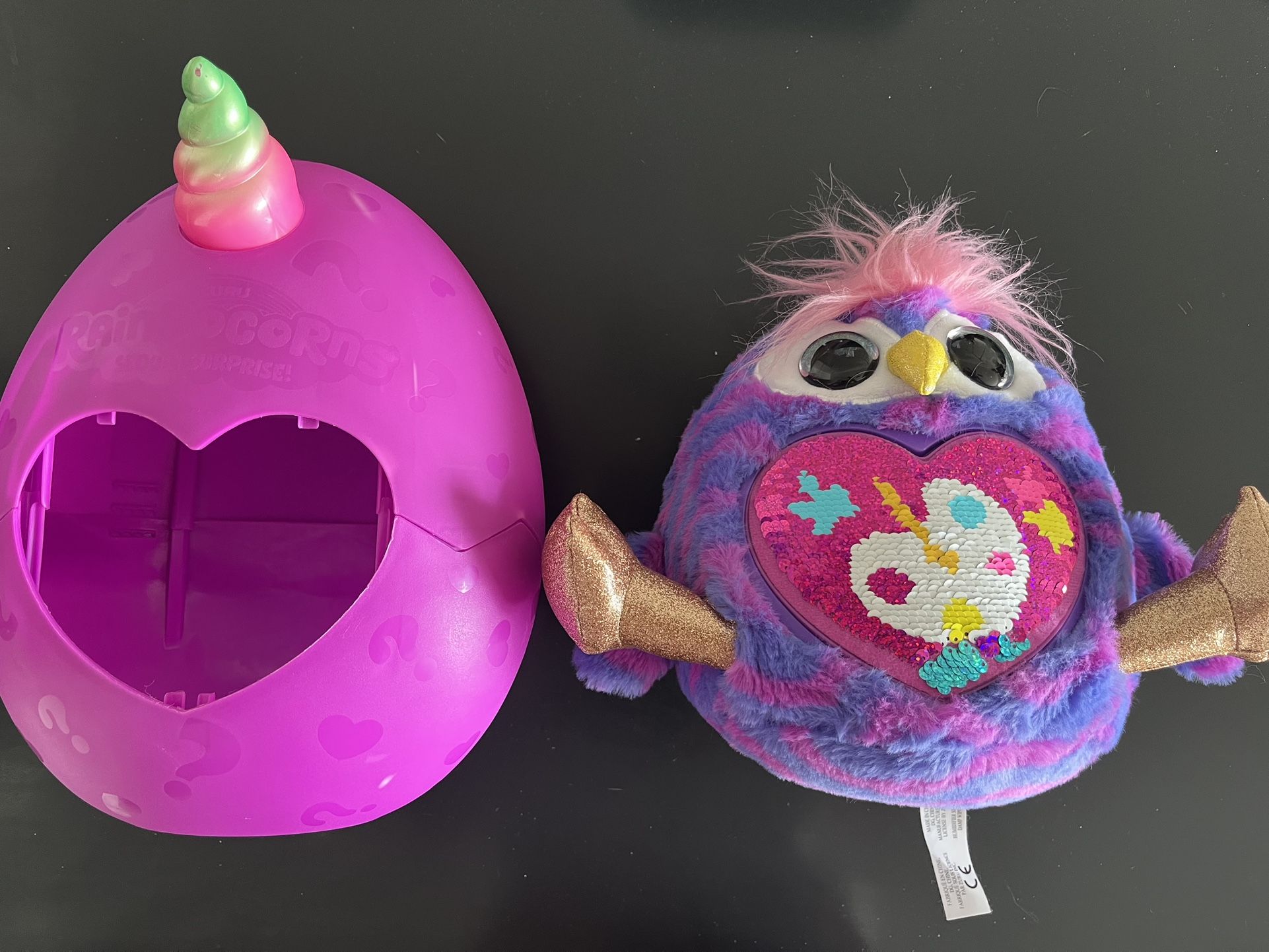 Zuru Rainbocoruns Sequin Surprise Plush And Case