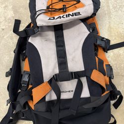 Dakine Backpack With Internal Frame