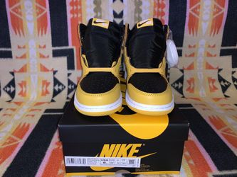 Jordan 1 Retro High “Pollen”
