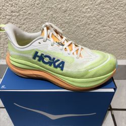 HOKA Sky Flow