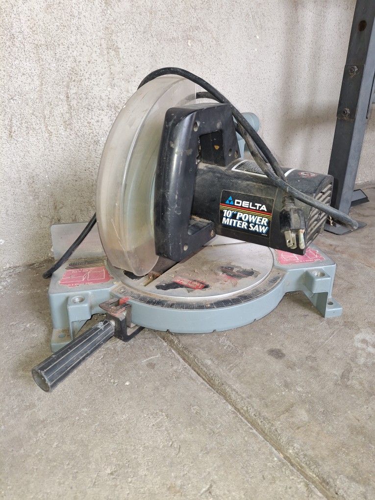 Delta 10" Power Miter Saw