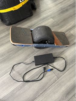 Onewheel XR with Charger