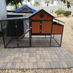 Producer’s Pride Sentinel Chicken Coop
