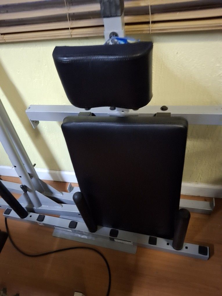 Vertical Leg Press