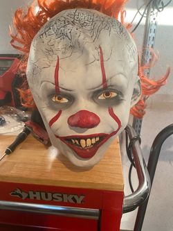 Halloween penniwise clown