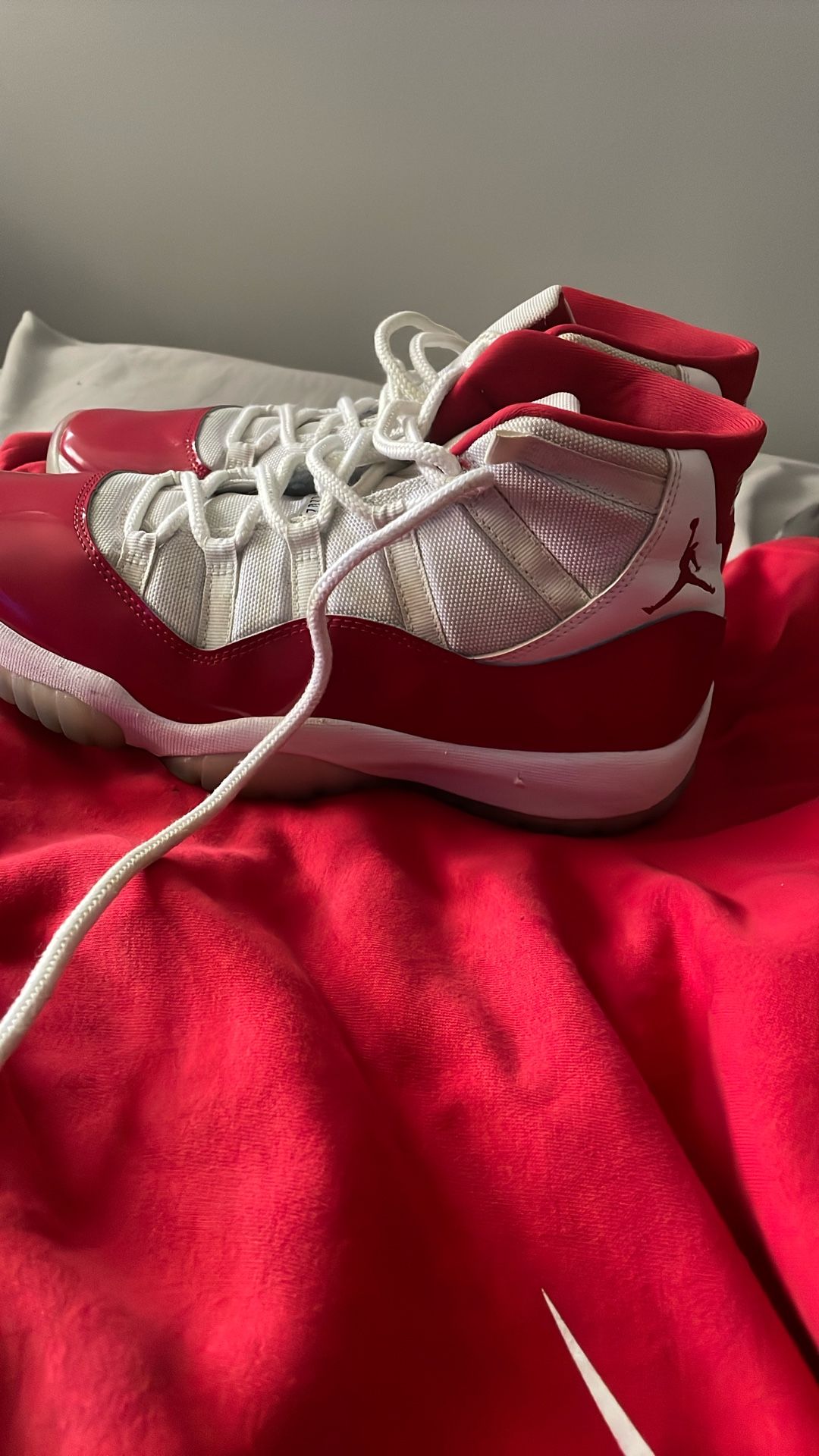 Jordan 11 Cherry Red