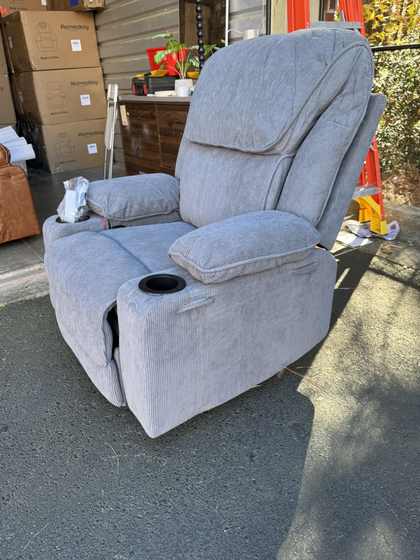 HEAT MASSAGE AND MANUAL RECLINER