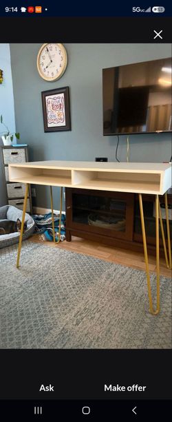 Desk