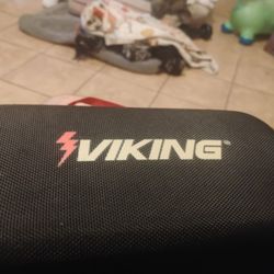 2000 Cranking Amp Viking Jump Starter
