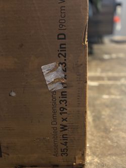 Lifting desk