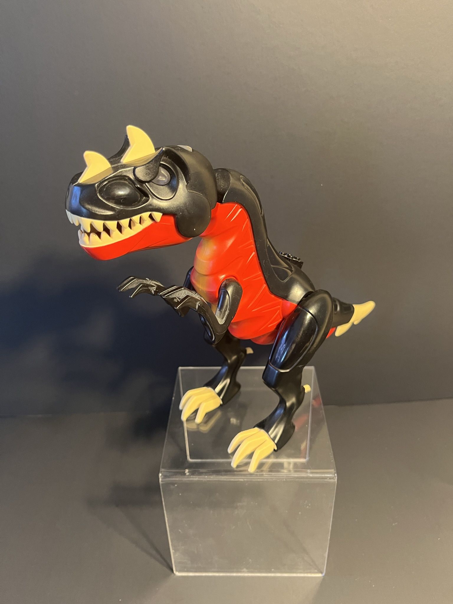 2010 Lego Dino Attack 7(contact info removed) T-Rex